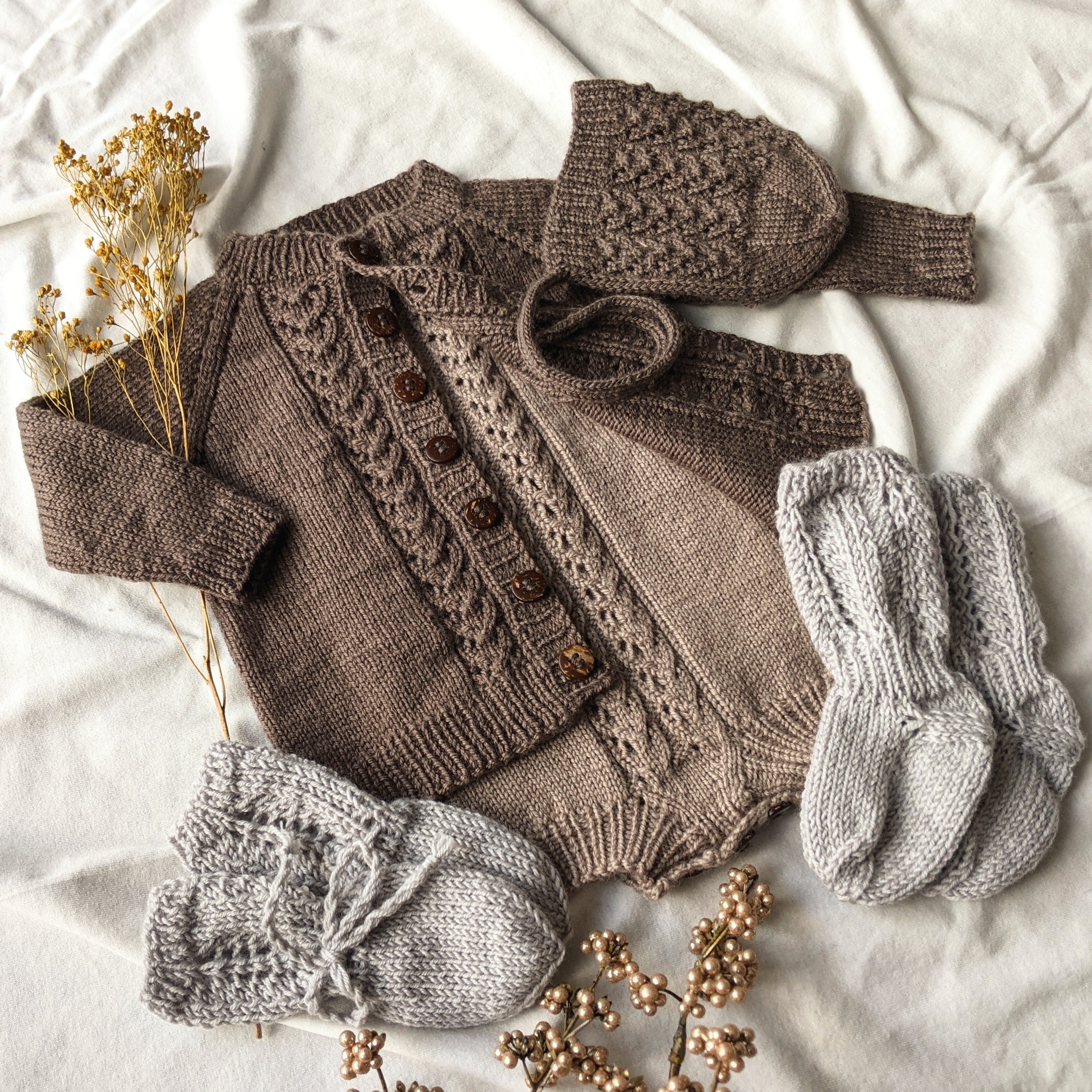 Welcome home & Hello World – Stroff Knitting