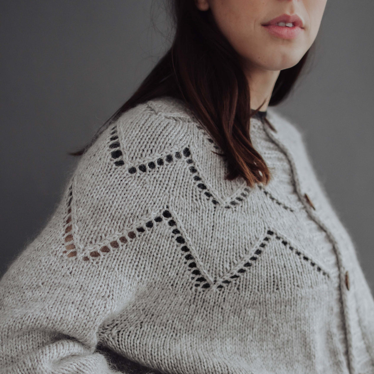 Feder Cardigan – Stroff Knitting