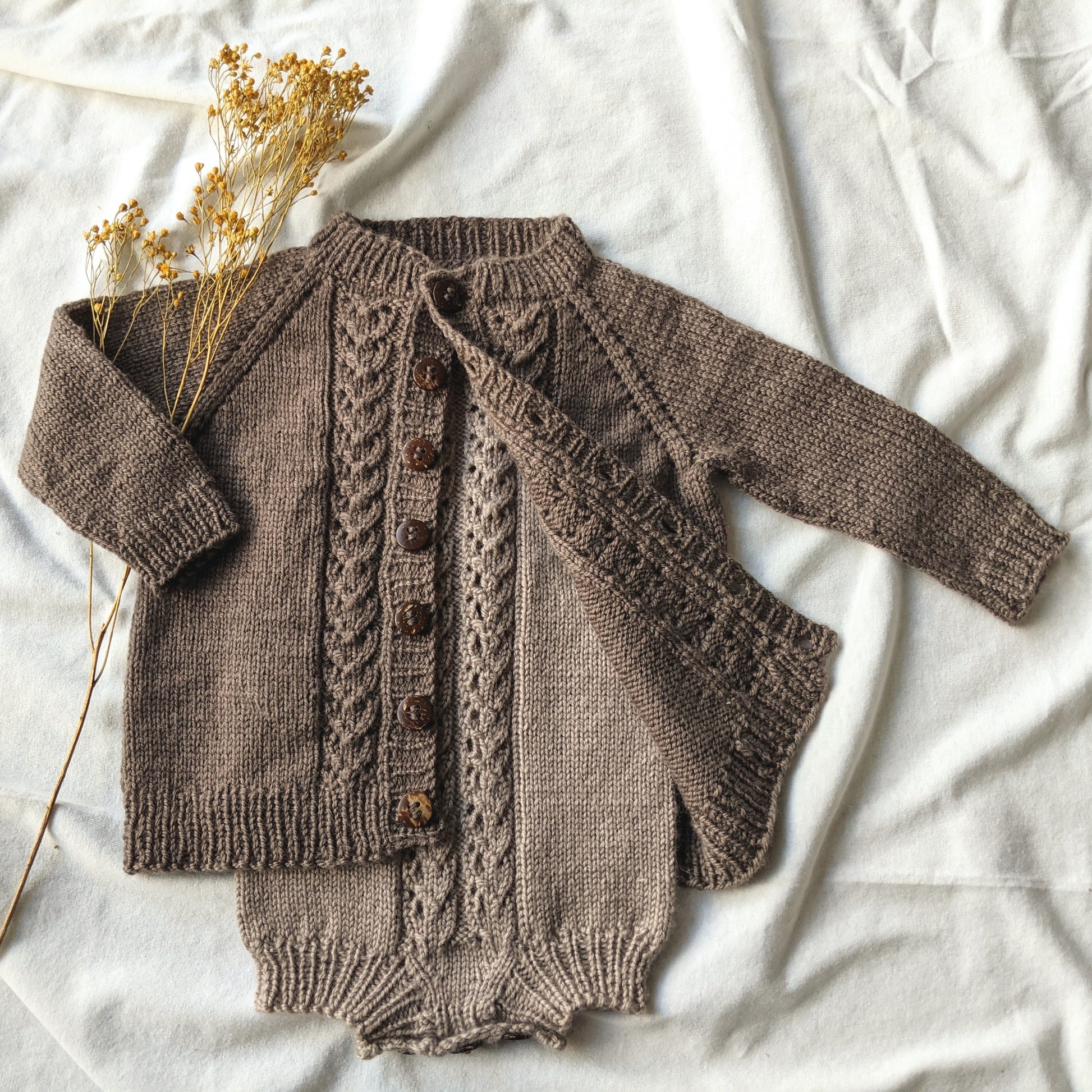babyjacke mit handschuhen Willkommen daheim!